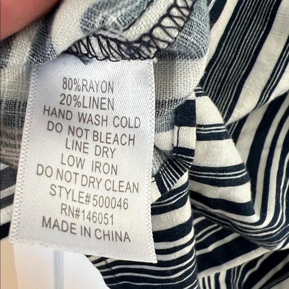 🌴vacation pick🌴Monteau Blue and White Chevron Midi Dress - Picture 4 of 4